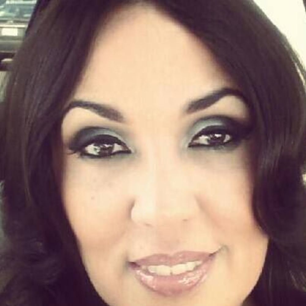 Meet your Posher, Linda